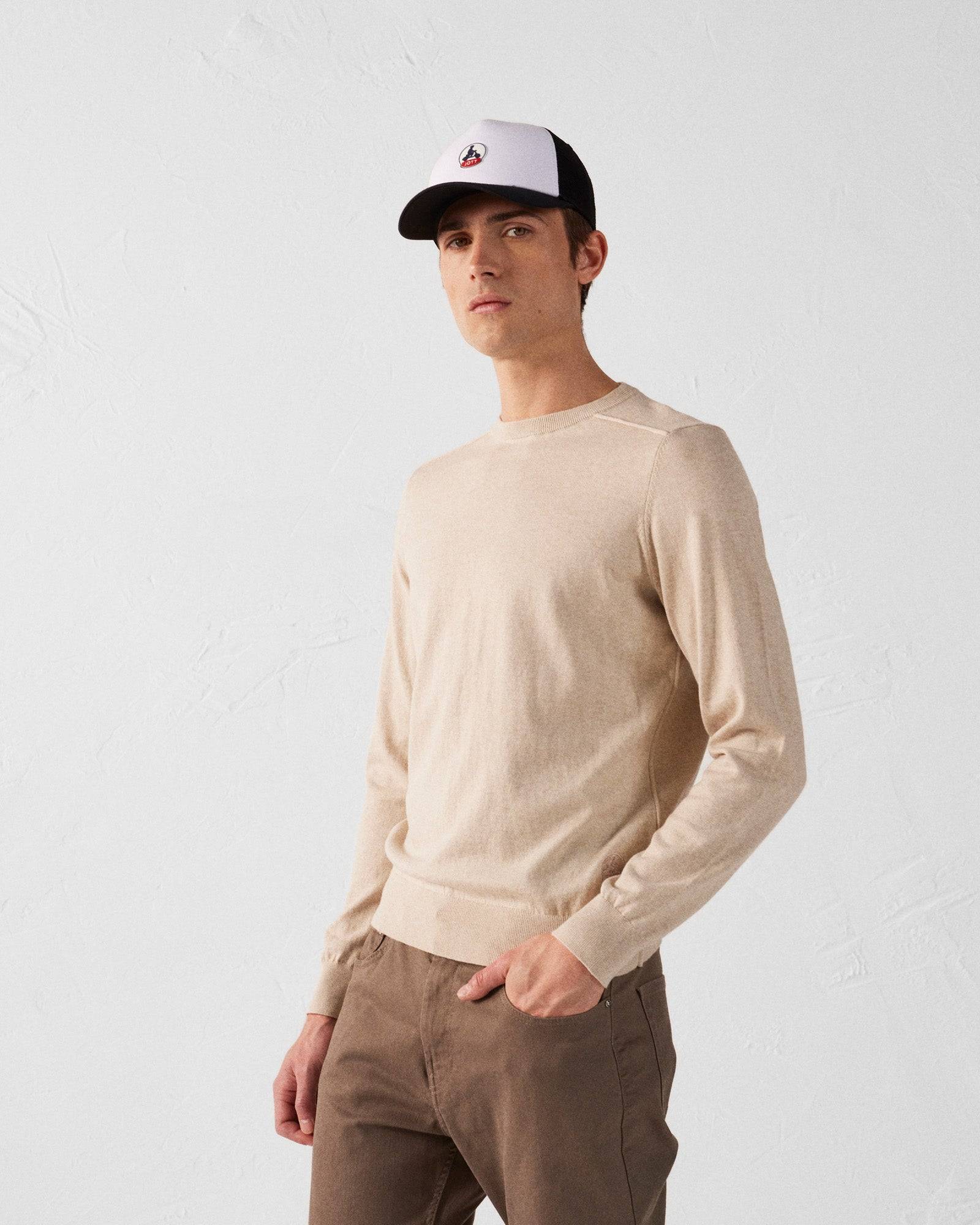 2_HADRIEN_SS25MJUM20-90I_11.jpg